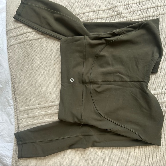 Lulu lemon leggings olive green - Picture 5 of 7